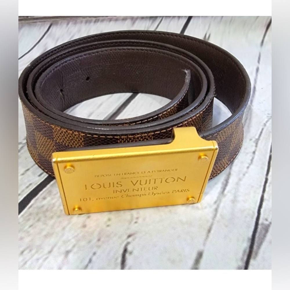 Louis Vuitton Reversible Belt
